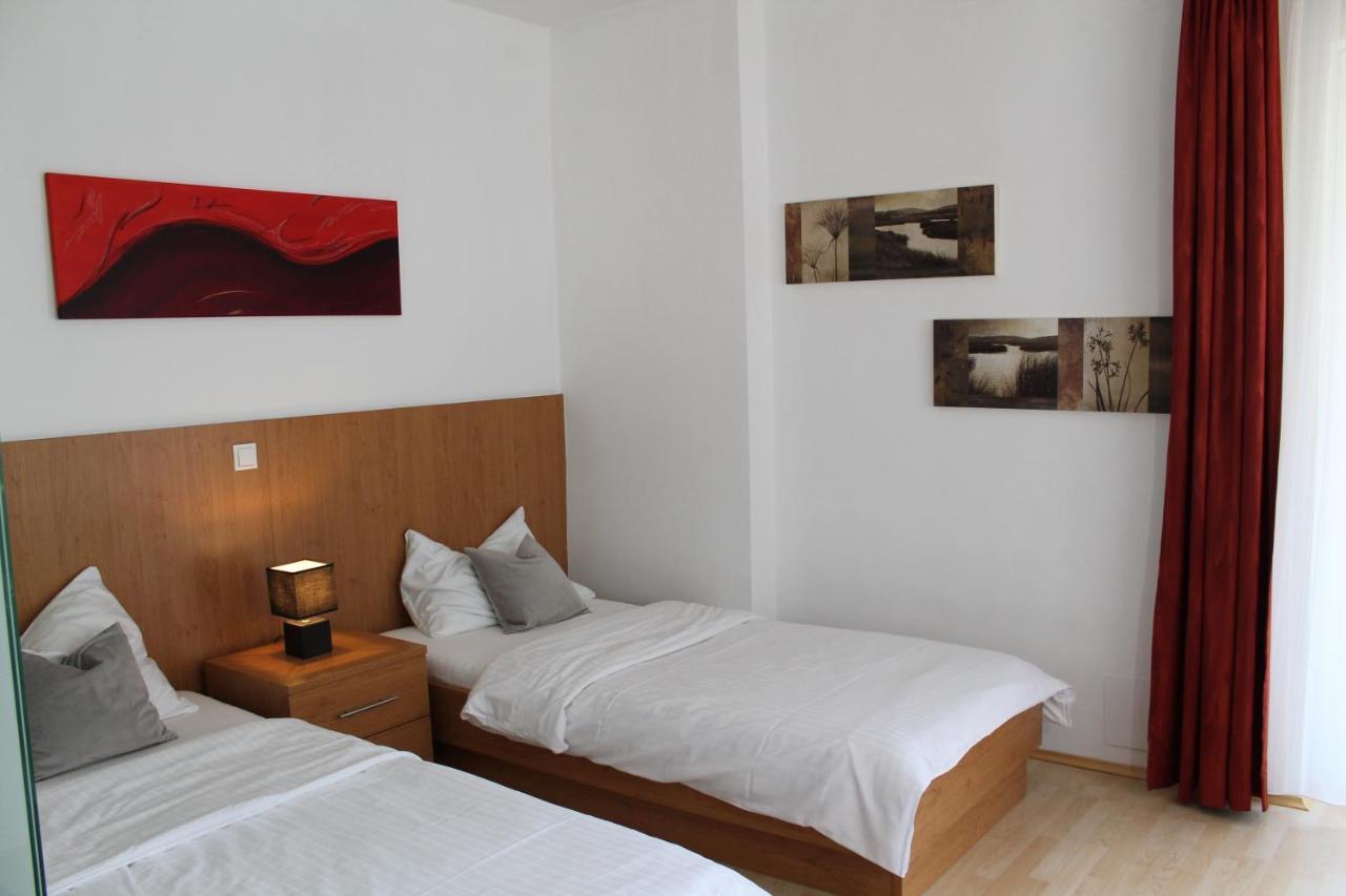 Appartement Steinbichler Graz Buitenkant foto
