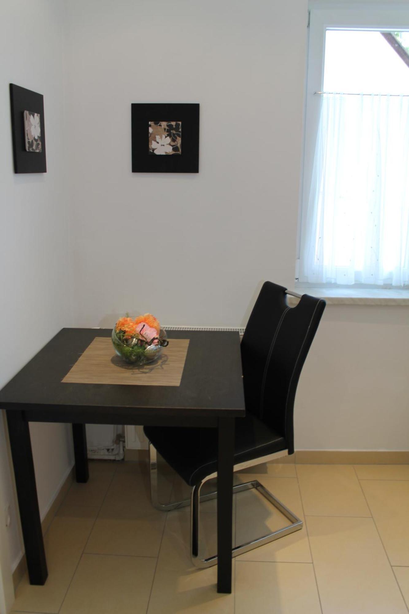 Appartement Steinbichler Graz Buitenkant foto